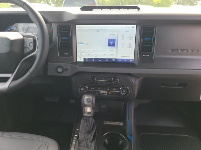 Photo of 2024 CARBONIZED GRAY METALLIC Ford Bronco
