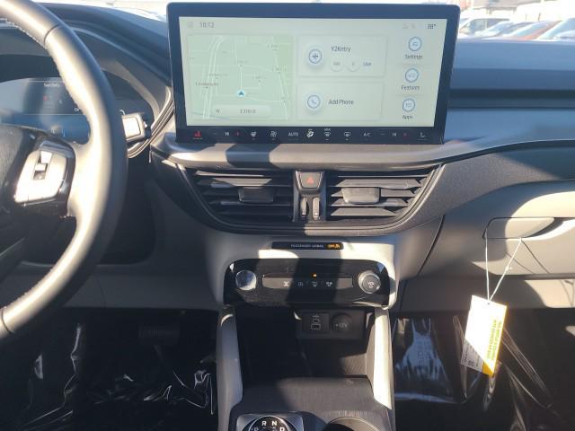 Photo of 2025 Space Silver Metallic Ford Escape