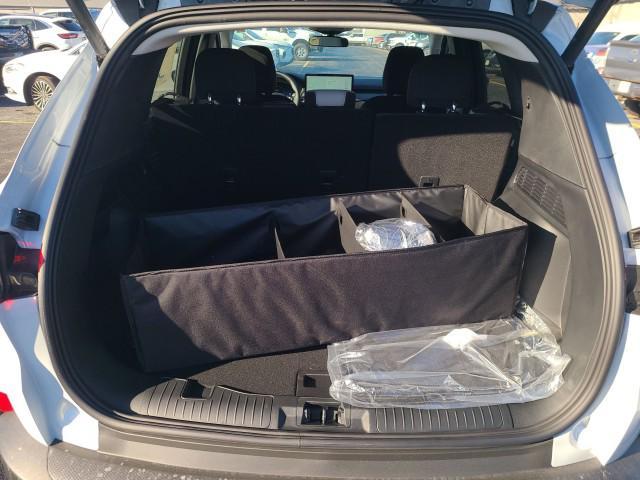Photo of 2025 Space Silver Metallic Ford Escape