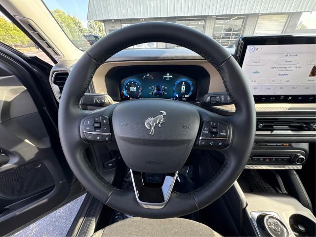 Photo of 2025 CARBONIZED GRAY METALLIC Ford Bronco Sport