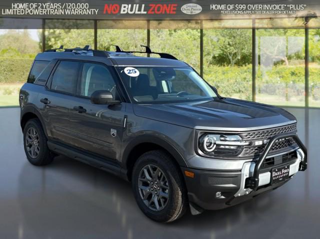 Photo of 2025 CARBONIZED GRAY METALLIC Ford Bronco Sport