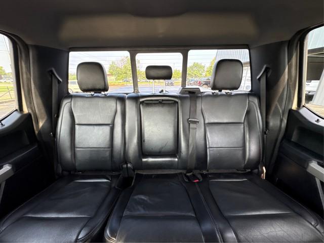Photo of 2017 WHITE GOLD Ford F-350
