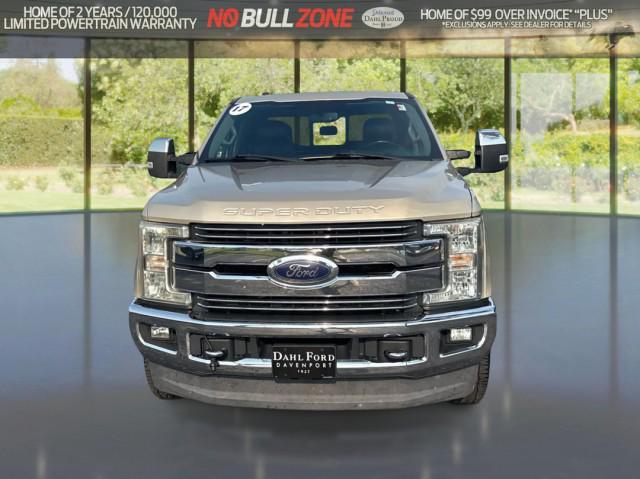 Photo of 2017 WHITE GOLD Ford F-350