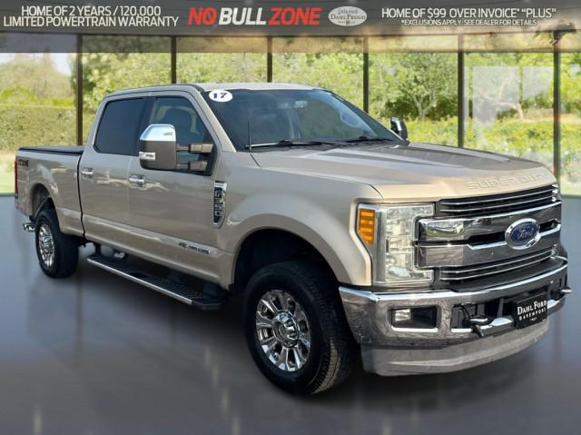 Photo of 2017 WHITE GOLD Ford F-350