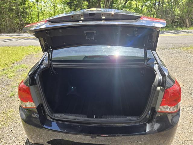 Photo of 2014 Black Granite Metallic Chevrolet Cruze