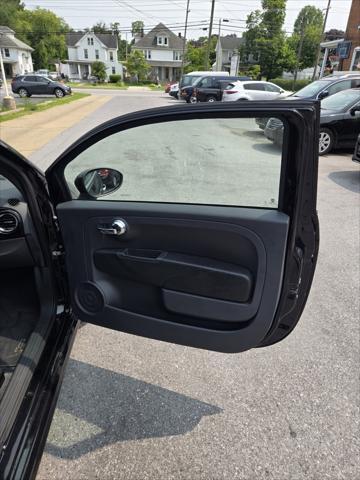 Photo of 2015 Black Onyx FIAT 500