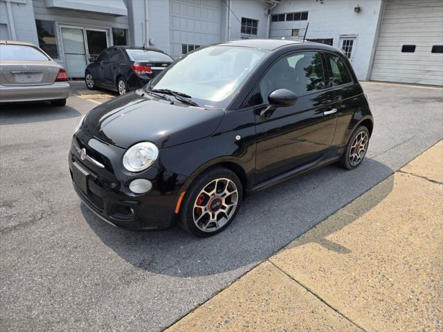 Photo of 2015 Black Onyx FIAT 500