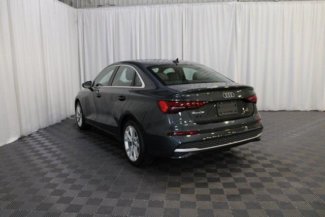 Photo of 2025 Gray Audi A3