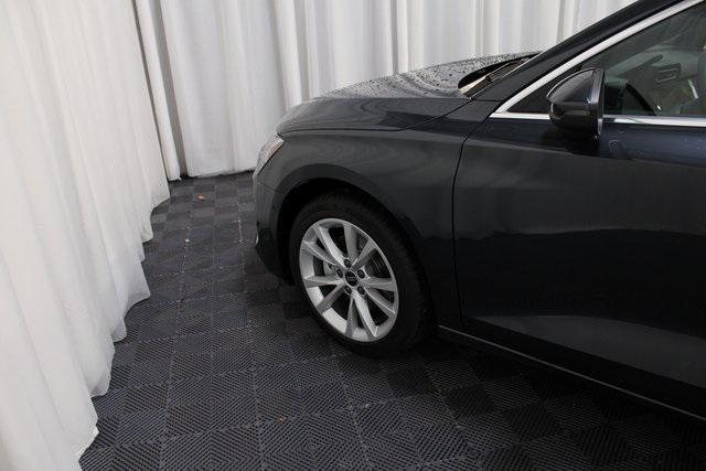 Photo of 2025 Gray Audi A3
