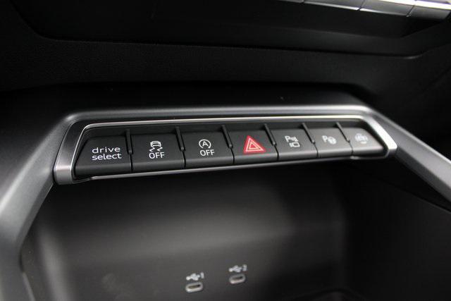 Photo of 2025 Gray Audi A3