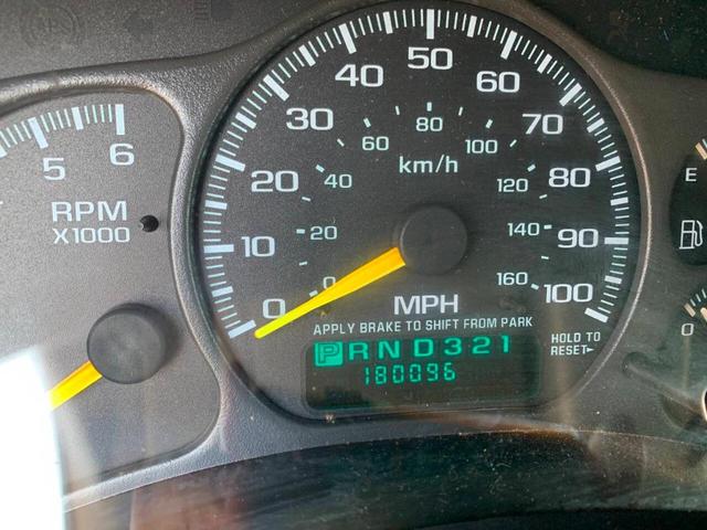 Photo of 2001 Blue Chevrolet Silverado 1500
