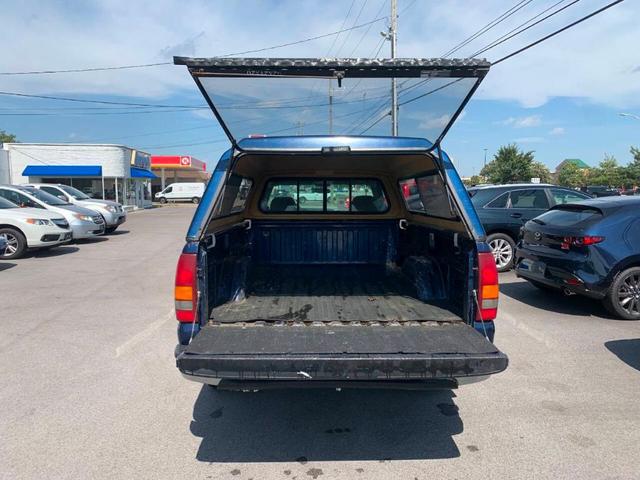 Photo of 2001 Blue Chevrolet Silverado 1500