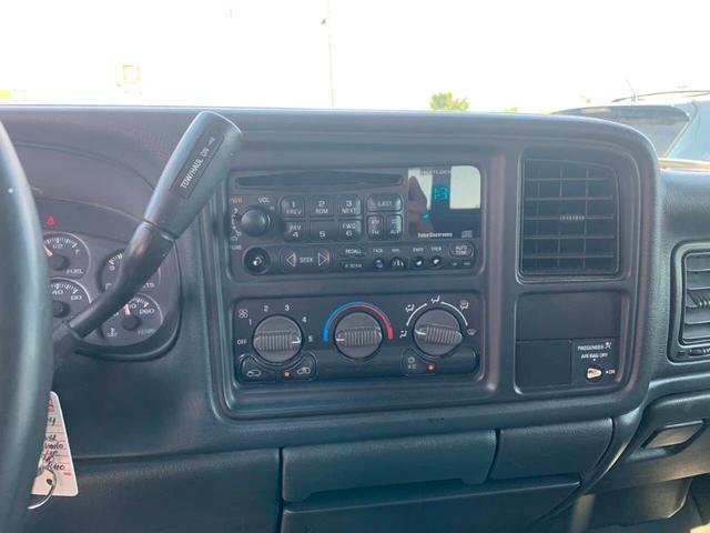 Photo of 2001 Blue Chevrolet Silverado 1500