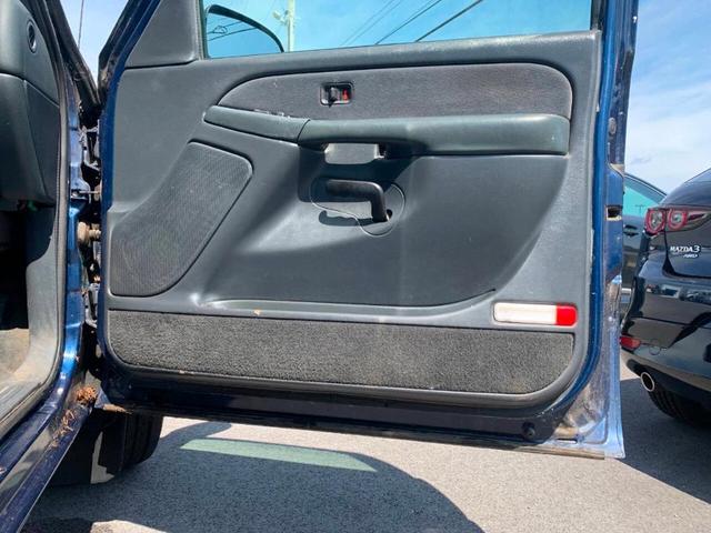 Photo of 2001 Blue Chevrolet Silverado 1500