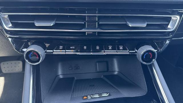 Photo of 2026 Summit White Chevrolet Traverse