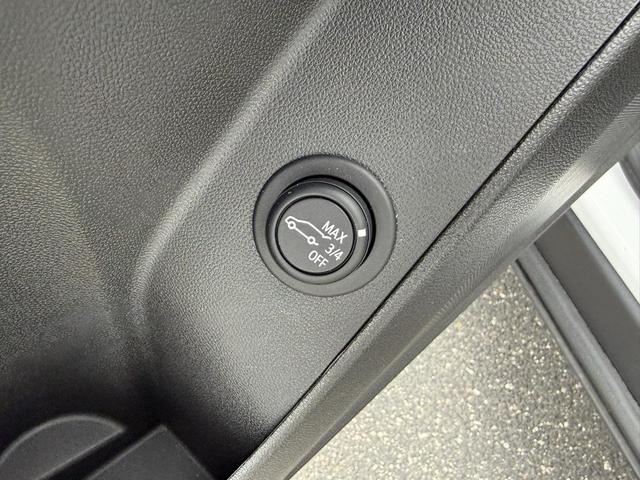 Photo of 2024 Summit White Chevrolet Equinox