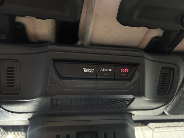Photo of 2025 Black Clearcoat Jeep Gladiator