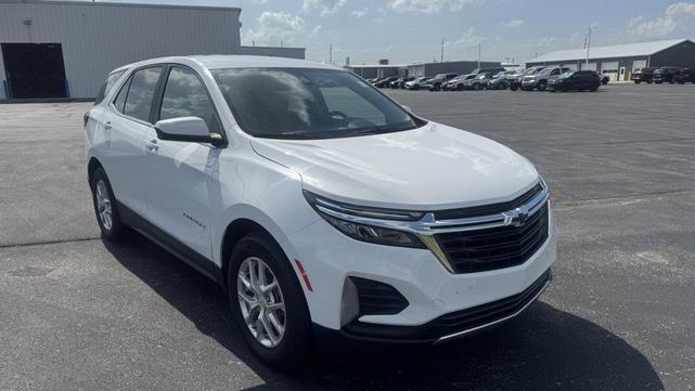 Photo of 2023 Summit White Chevrolet Equinox