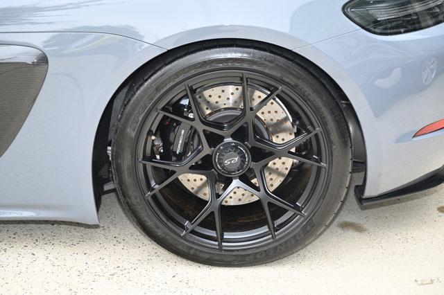 Photo of 2024 Arctic Grey Porsche 718 Spyder