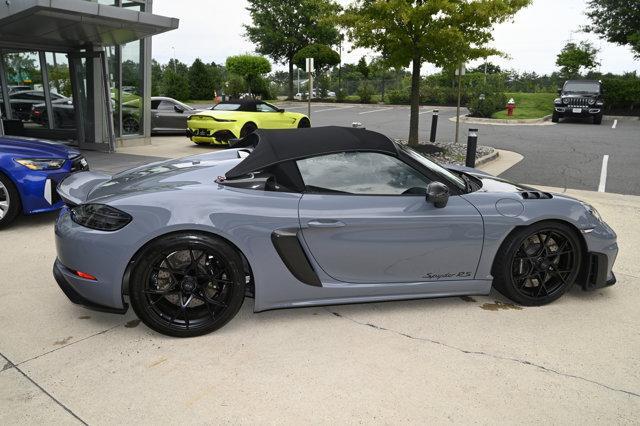 Photo of 2024 Arctic Grey Porsche 718 Spyder