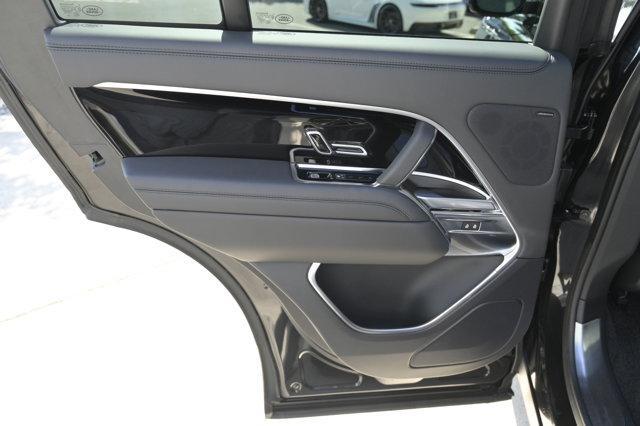 Photo of 2024 Santorini Black Land Rover Range Rover