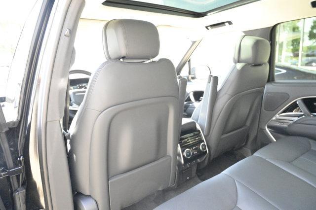Photo of 2024 Santorini Black Land Rover Range Rover