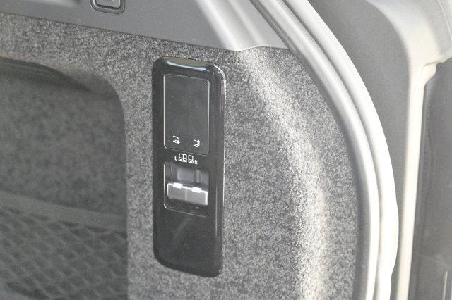 Photo of 2024 Santorini Black Land Rover Range Rover