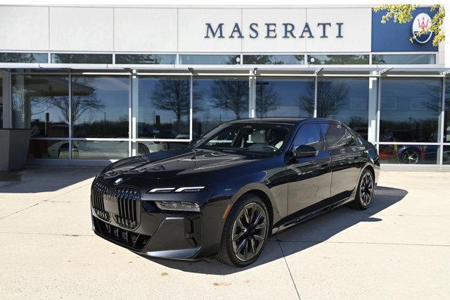 2023 BMW 760