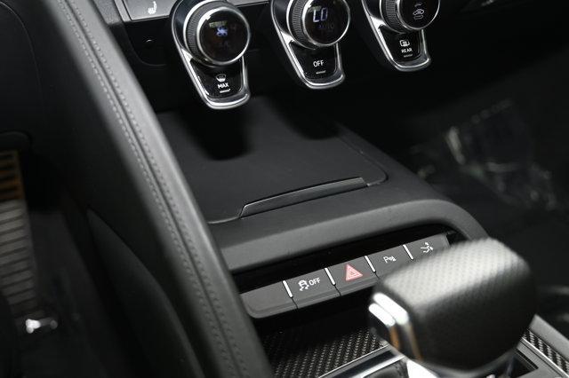 Photo of 2018 Ibis White Audi R8