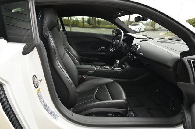 Photo of 2018 Ibis White Audi R8