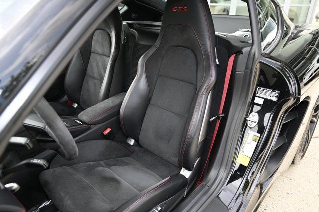 Photo of 2018 Black Porsche 718 Cayman