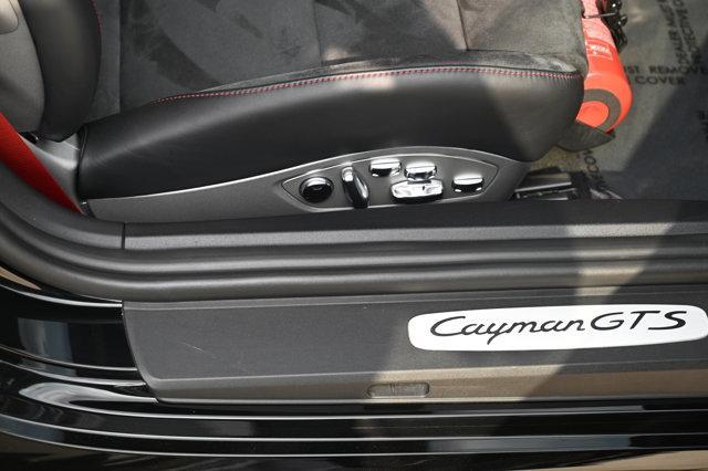 Photo of 2018 Black Porsche 718 Cayman
