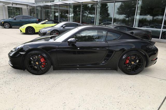 Photo of 2018 Black Porsche 718 Cayman