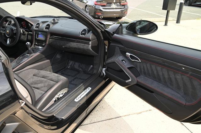 Photo of 2018 Black Porsche 718 Cayman