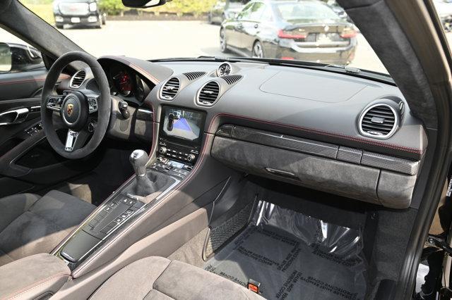 Photo of 2018 Black Porsche 718 Cayman