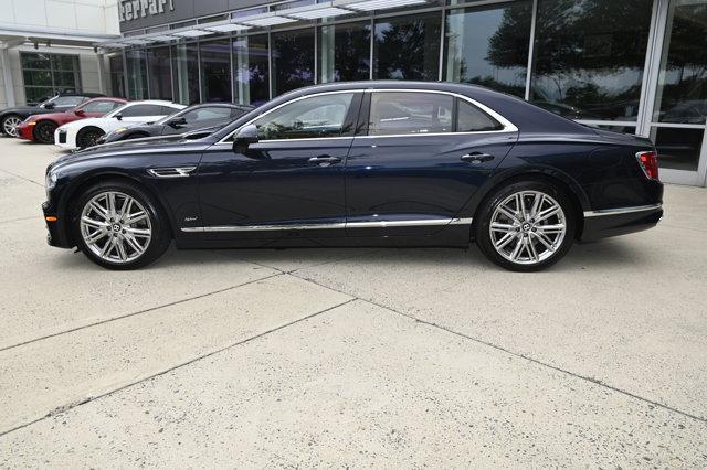 Photo of 2022 Dark Sapphire Bentley Flying Spur Hybrid