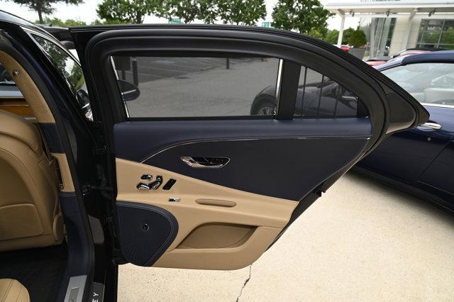 Photo of 2022 Dark Sapphire Bentley Flying Spur Hybrid