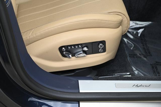 Photo of 2022 Dark Sapphire Bentley Flying Spur Hybrid