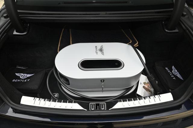 Photo of 2022 Dark Sapphire Bentley Flying Spur Hybrid