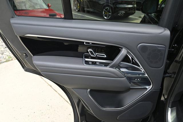 Photo of 2023 Santorini Black Land Rover Range Rover