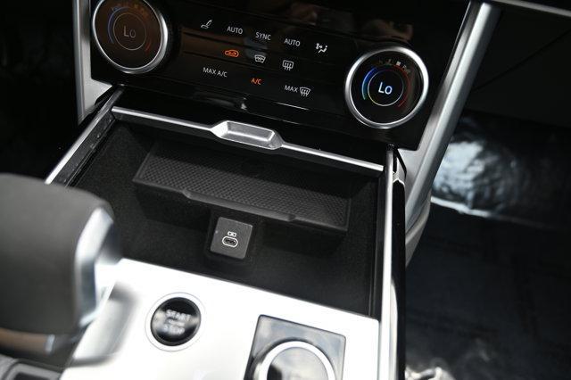 Photo of 2023 Santorini Black Land Rover Range Rover