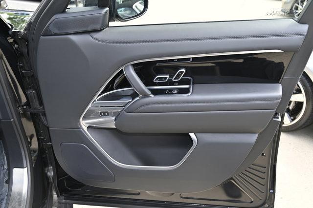 Photo of 2023 Santorini Black Land Rover Range Rover