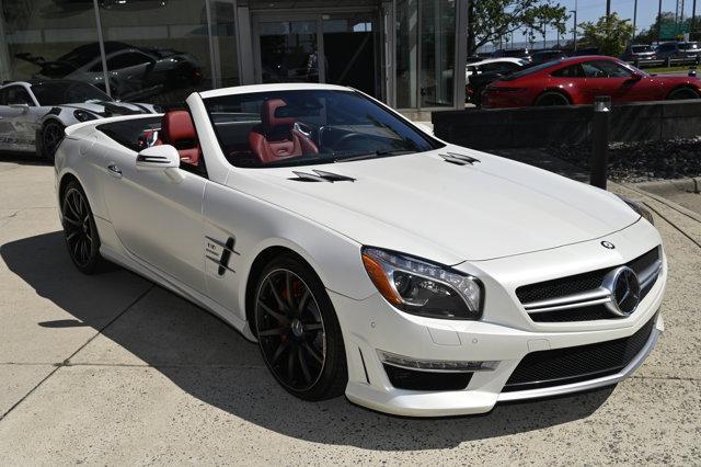 Photo of 2015 designo Magno Cashmere White Mercedes-Benz SL-Class