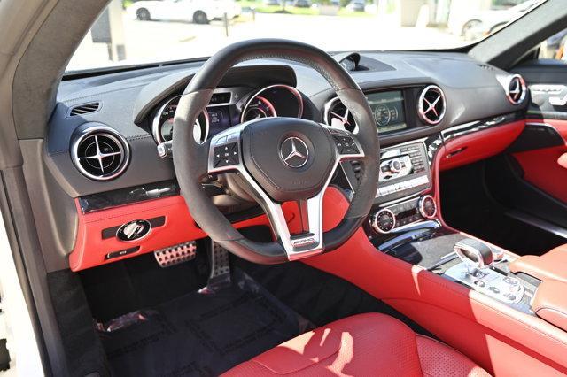 Photo of 2015 designo Magno Cashmere White Mercedes-Benz SL-Class