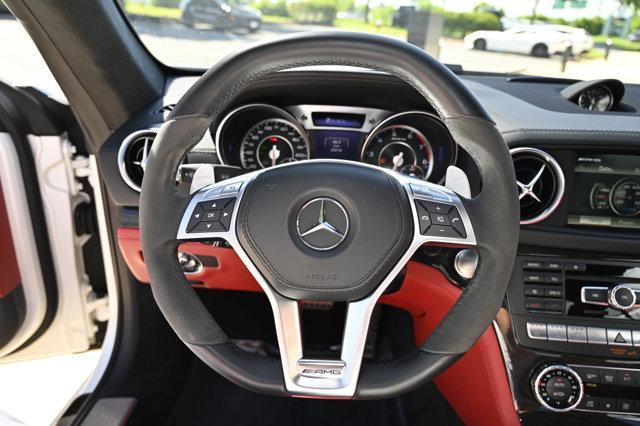 Photo of 2015 designo Magno Cashmere White Mercedes-Benz SL-Class