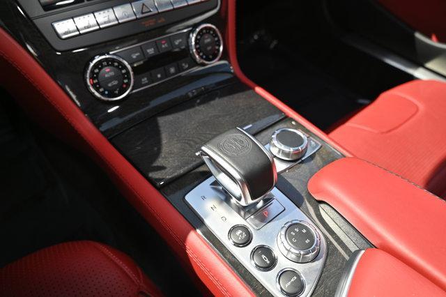 Photo of 2015 designo Magno Cashmere White Mercedes-Benz SL-Class