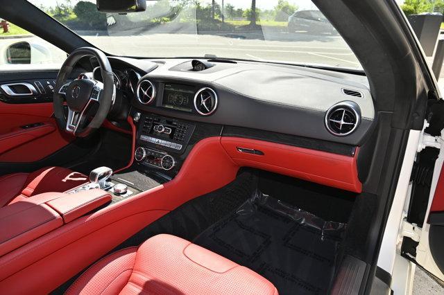 Photo of 2015 designo Magno Cashmere White Mercedes-Benz SL-Class