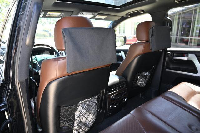 Photo of 2017 Midnight Black Metallic Toyota Land Cruiser
