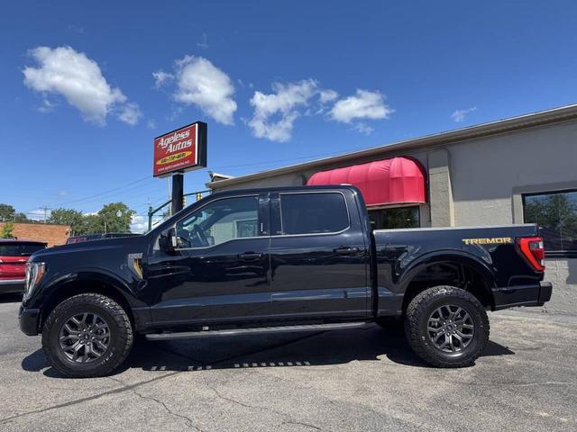 Photo of 2023 Agate Black Metallic Ford F-150