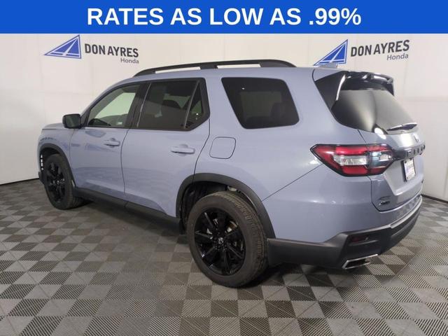 Photo of 2025 Gray Honda Pilot